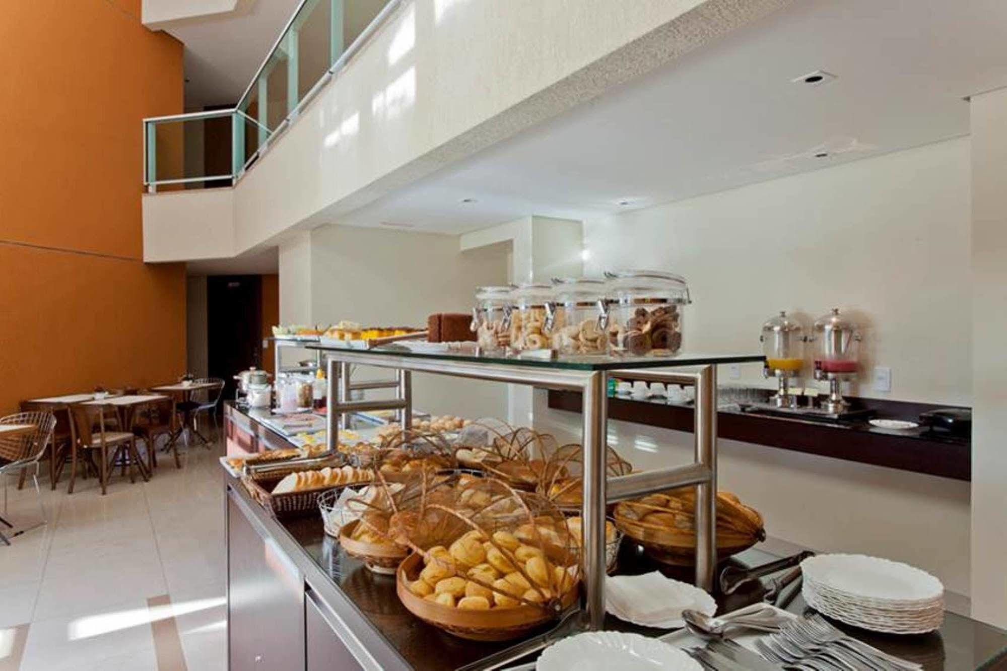 Hotel The Sun Brasilia Exterior foto
